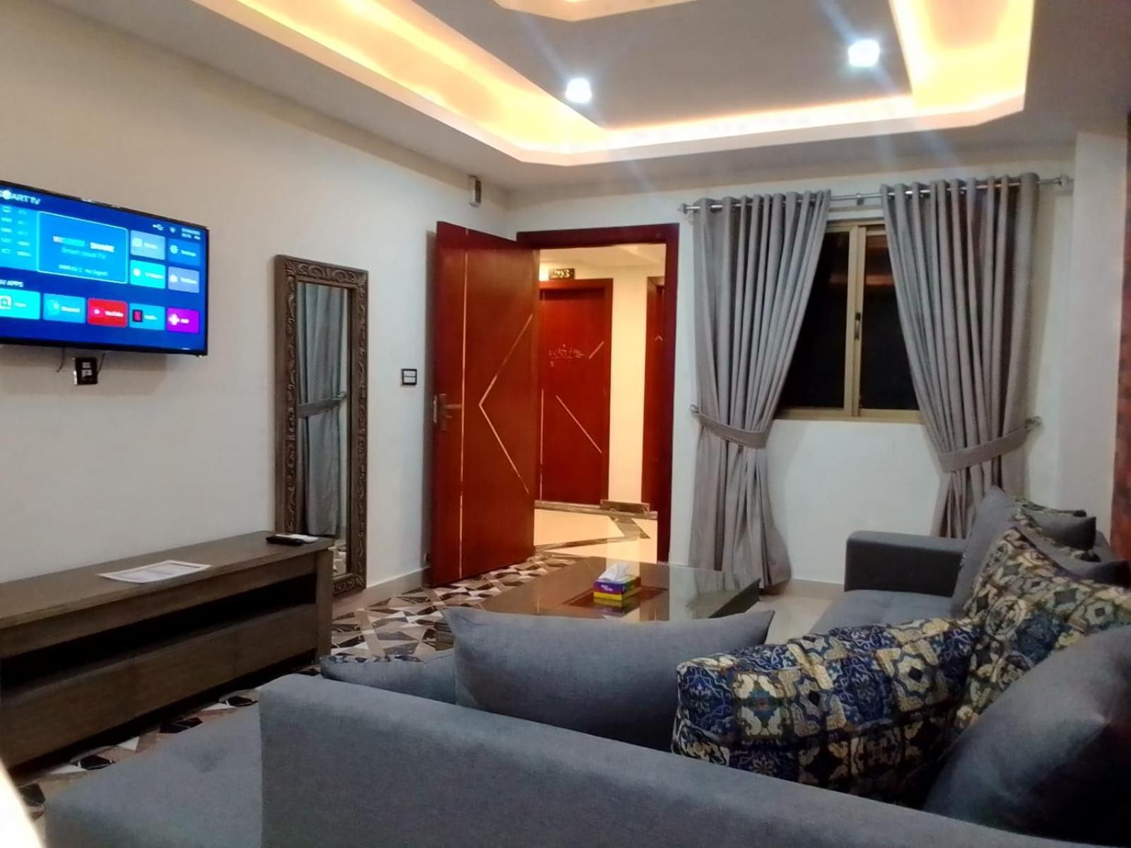 Royal Galaxy Hotel & Residence - Near Islamabad International Airport & Motorway Eksteriør bilde