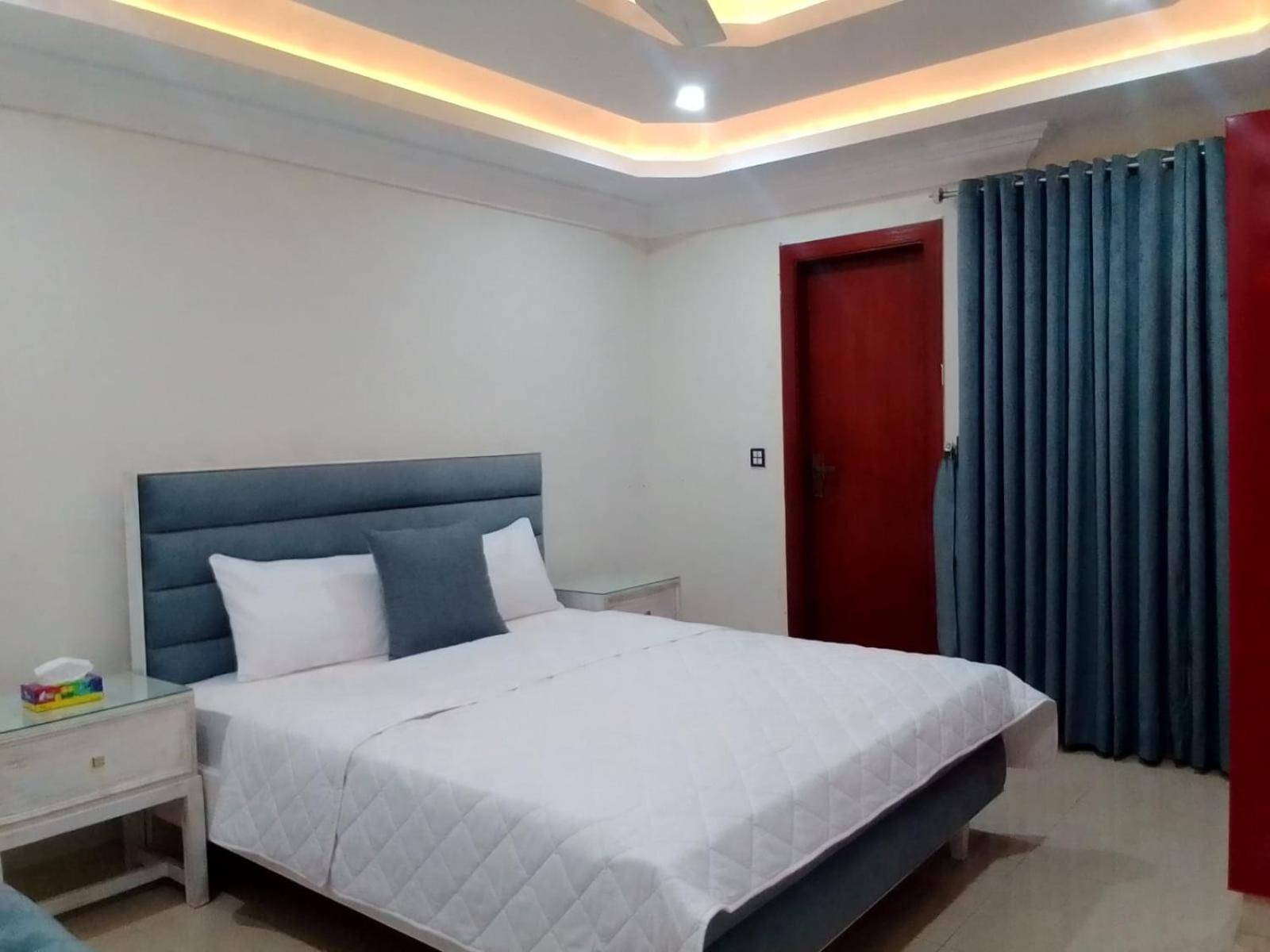 Royal Galaxy Hotel & Residence - Near Islamabad International Airport & Motorway Eksteriør bilde