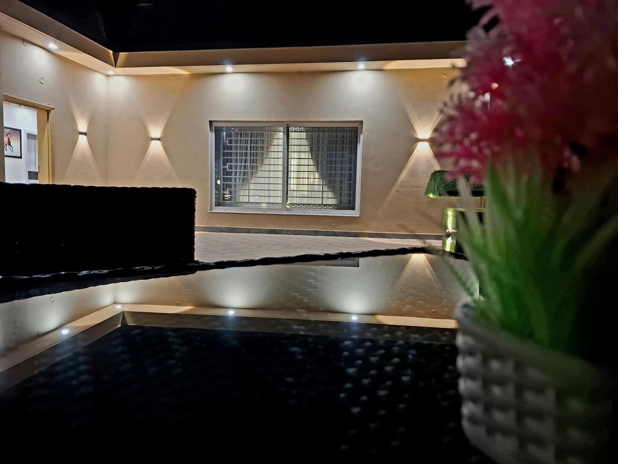 Royal Galaxy Hotel & Residence - Near Islamabad International Airport & Motorway Eksteriør bilde