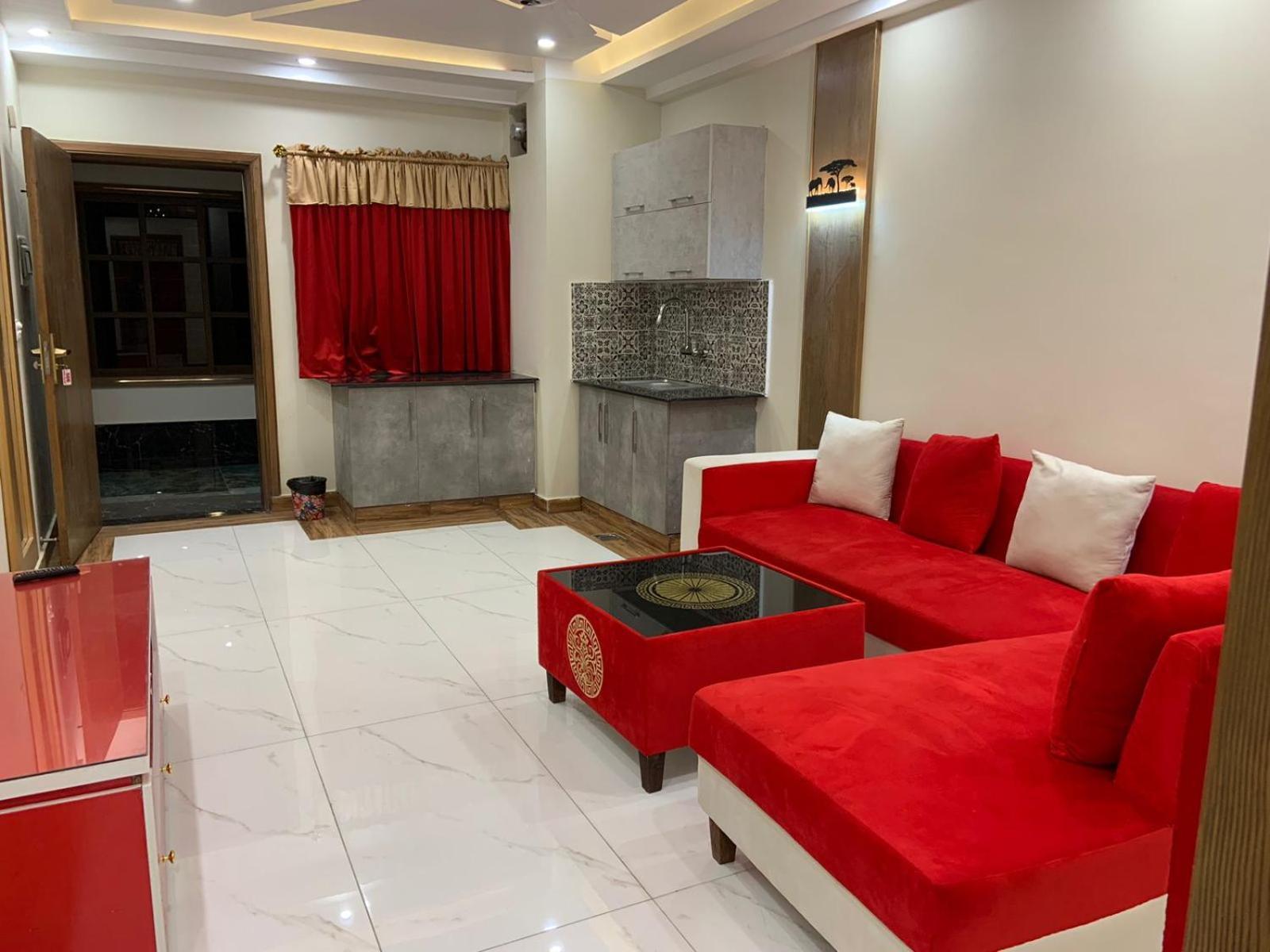 Royal Galaxy Hotel & Residence - Near Islamabad International Airport & Motorway Eksteriør bilde